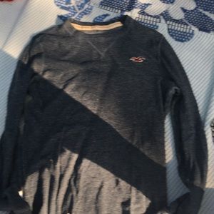 Men’s Hollister long sleeved shirt